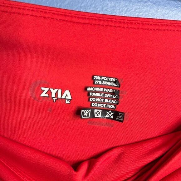 Zyia Active Light N Tight Leggings Capri Red Size 4 - Picture 4 of 6